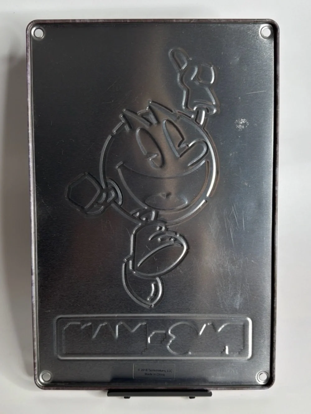 Pac-Man Embossed Metal Arcade Game Room Wall Sign 2018